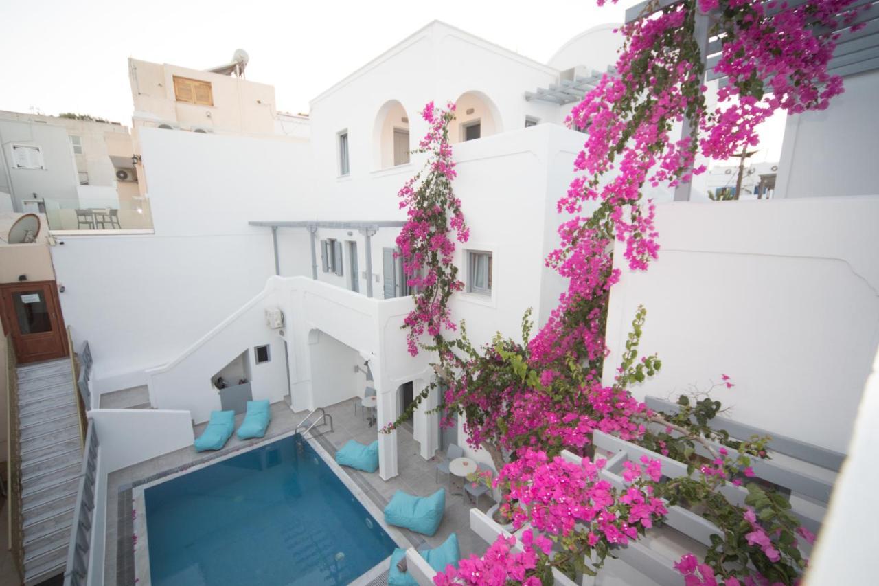 Markakis Studios Fira Town Exterior photo